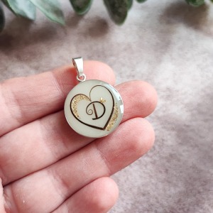 bijuterie lapte matern Heart Initial cu inimă din fire de păr și inițială
